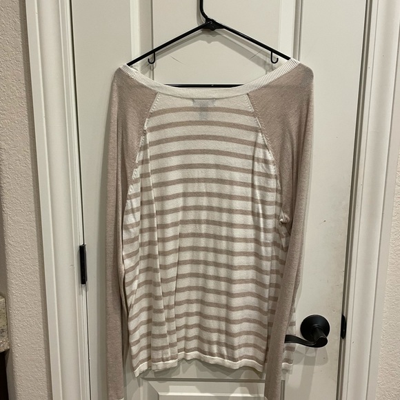 Gap Sweater - Picture 4 of 4